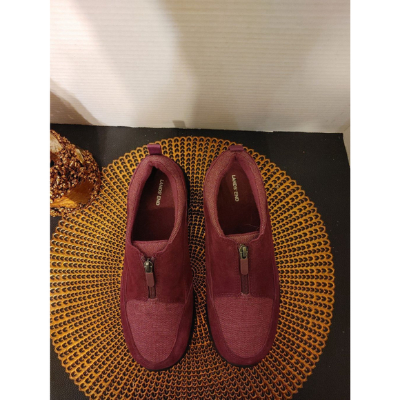 Lands' End Zip Slip-Ons Size 9.5B - Picture 2 of 7